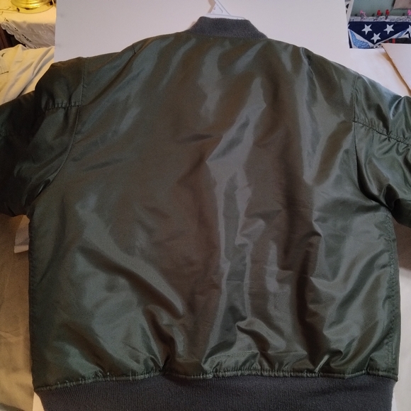 Reversible Rothco bomber jacket - Picture 5 of 8